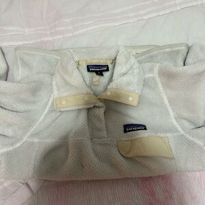 Patagonia Off-White Fleece Jacket